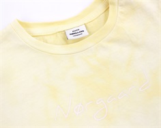 Mads Nørgaard pale banana t-shirt Taurus